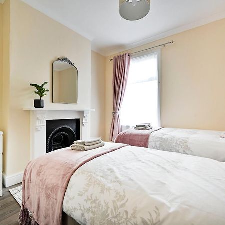 A Two Bedroom A Stride Away From Meridian Greenwich Londres Extérieur photo