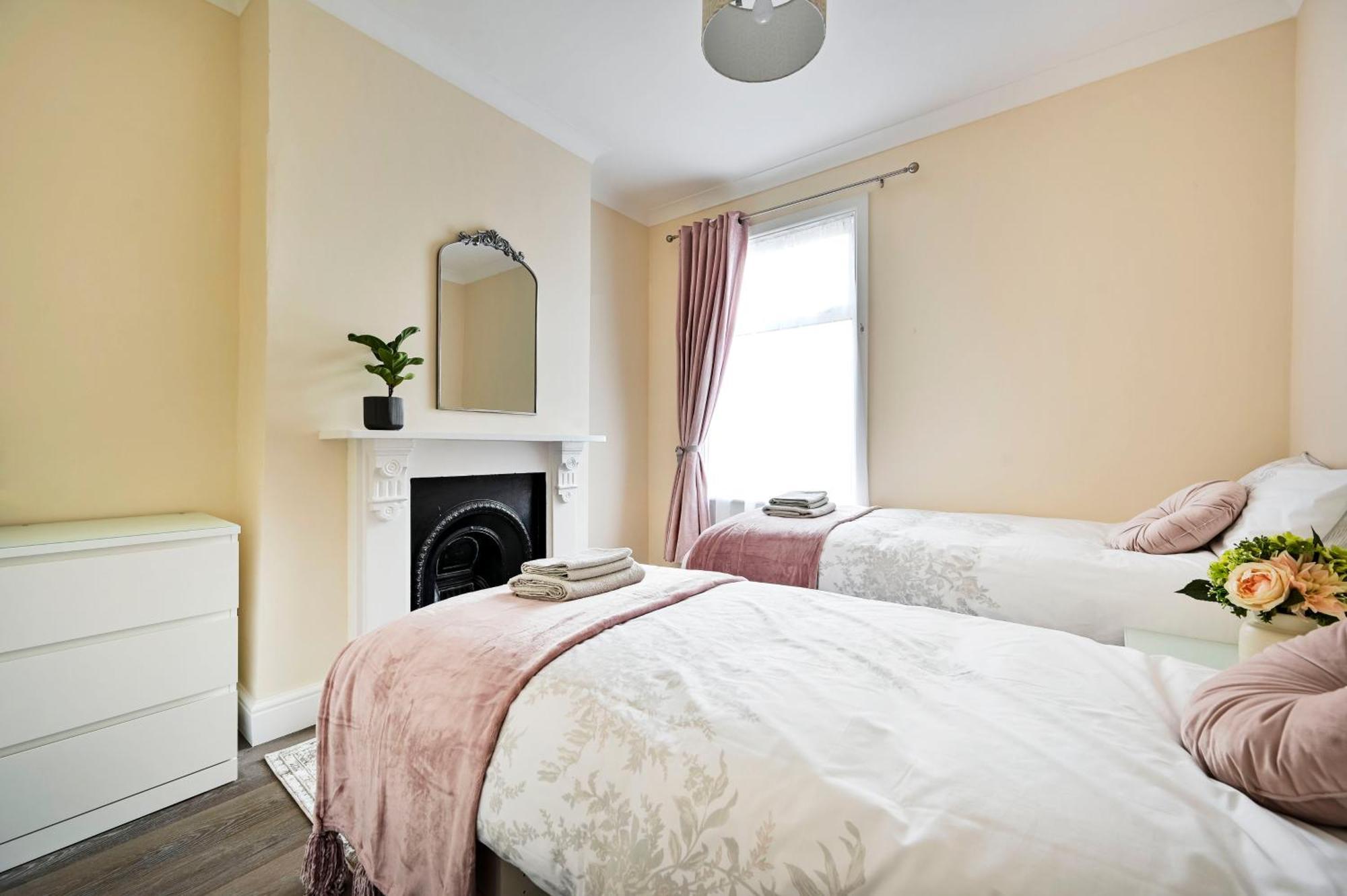 A Two Bedroom A Stride Away From Meridian Greenwich Londres Extérieur photo